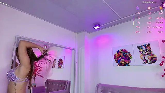 Snapshot of Summer_miller chatting on October 21, 2025, 11:22 am Summer miller online show from October 21, 2025, 11:22 am