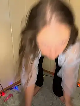 allnaturalmermaid online show from October 28, 2025, 3:25 pm