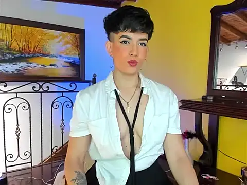 Zulyhenao online show from November 28, 2025, 3:20 am