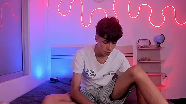 luccas ferreira online show from November 7, 2025, 7:03 pm