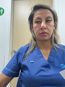 GisellTorres36 online show from December 3, 2025, 7:01 pm