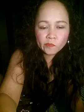 Snapshot of Krestanna chatting on October 4, 2025, 6:11 am Krestanna online show from October 4, 2025, 6:11 am