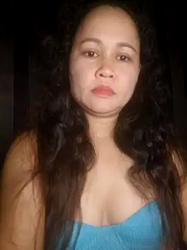 Snapshot of Krestanna chatting on October 6, 2025, 7:17 am Krestanna online show from October 6, 2025, 7:17 am