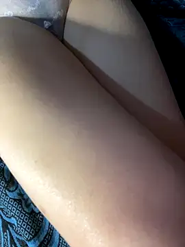 Domita-cool online show from November 12, 2025, 3:18 am