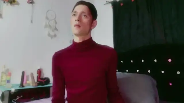 Snapshot of Tyler_cat chatting on January 14, 2026, 2:50 am Tyler cat online show from January 14, 2026, 2:50 am