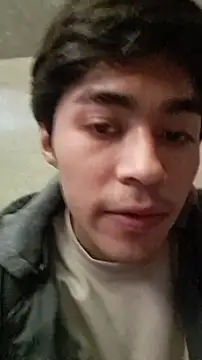 Snapshot of DanielTorres1 chatting on January 18, 2026, 6:44 pm DanielTorres1 online show from January 18, 2026, 6:44 pm