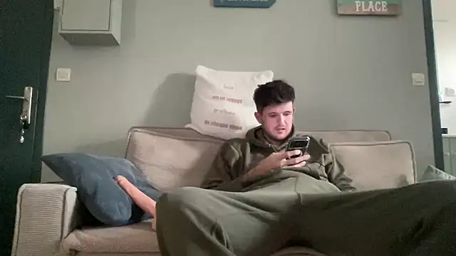 VersaGoo online show from January 9, 2026, 3:04 pm