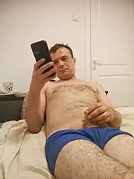 viktor1992-1-1 online show from July 21, 2026, 7:49 pm