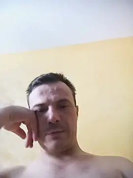 viktor1992-1-1 online show from August 1, 2026, 9:41 am