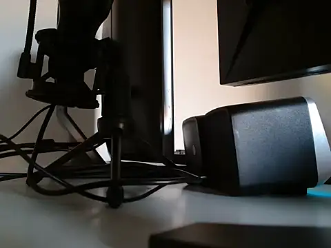 Sex bomb30 online show from October 13, 2025, 3:23 pm