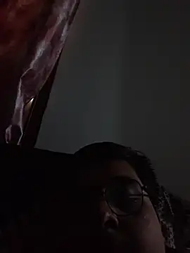 Snapshot of UsurpedThaw chatting on November 16, 2025, 10:10 am UsurpedThaw online show from November 16, 2025, 10:10 am