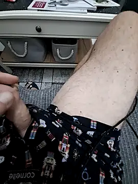 Snapshot of Vintermelon2 chatting on October 16, 2025, 6:25 am Vintermelon2 online show from October 16, 2025, 6:25 am