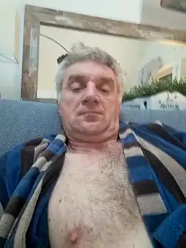 Snapshot of Vintermelon2 chatting on November 6, 2025, 6:58 am Vintermelon2 online show from November 6, 2025, 6:58 am