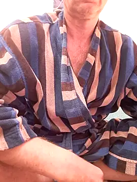 Snapshot of Vintermelon2 chatting on February 19, 2026, 7:48 am Vintermelon2 online show from February 19, 2026, 7:48 am