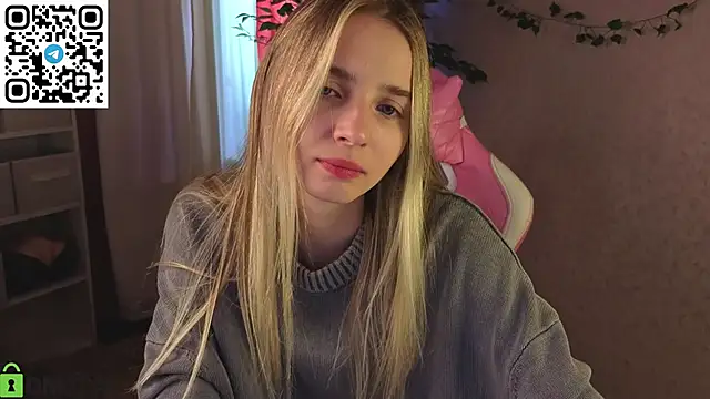 L1na Reeds online show from April 7, 2026, 1:17 am