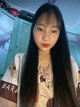 banlinh004 online show from November 25, 2025, 3:01 pm