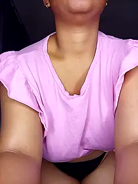 Sultrytits6 online show from October 24, 2025, 10:17 pm