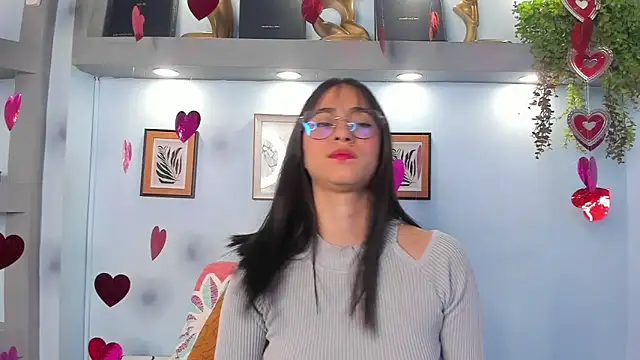 Snapshot of Alana_Martinez_ chatting on February 9, 2026, 12:31 pm Alana Martinez online show from February 9, 2026, 12:31 pm