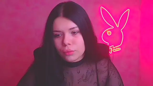 Mona Esty online show from November 19, 2025, 6:13 am