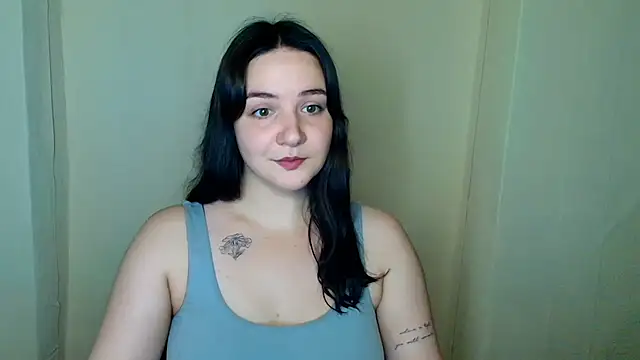 Snapshot of OliviaMontgommery chatting on July 8, 2026, 5:28 pm OliviaMontgommery online show from July 8, 2026, 5:28 pm