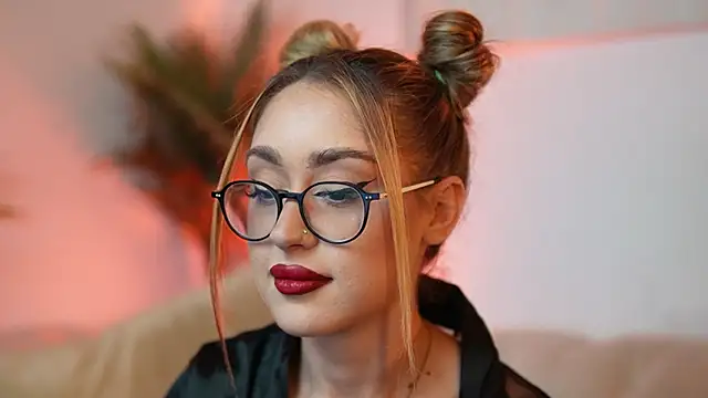 AileenKiss online show from October 26, 2025, 7:53 pm