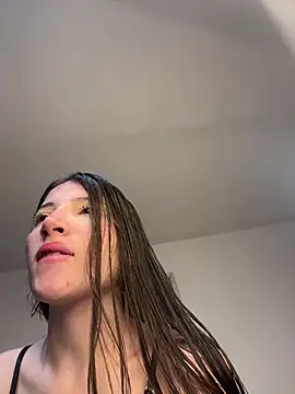 KatherinPol online show from April 10, 2026, 5:23 am