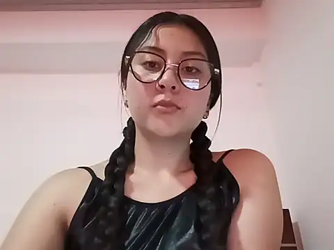 lil mila online show from October 22, 2025, 8:30 pm