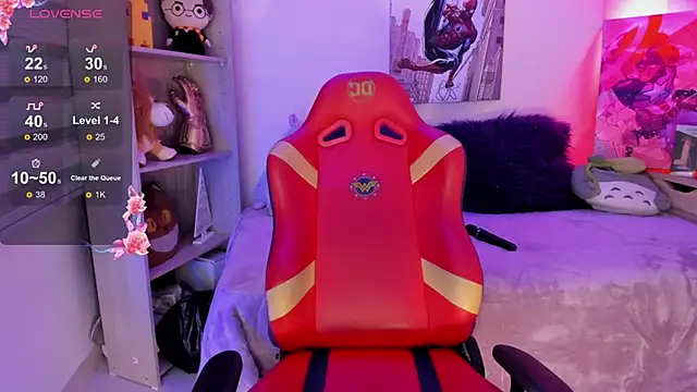 Snapshot of emma_soffia chatting on November 7, 2025, 11:49 pm emma soffia online show from November 7, 2025, 11:49 pm