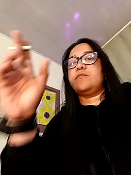 Xander Taylor  online show from November 22, 2025, 6:56 am