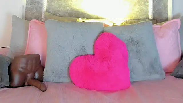  victoriaa  lois online show from October 23, 2025, 8:07 pm