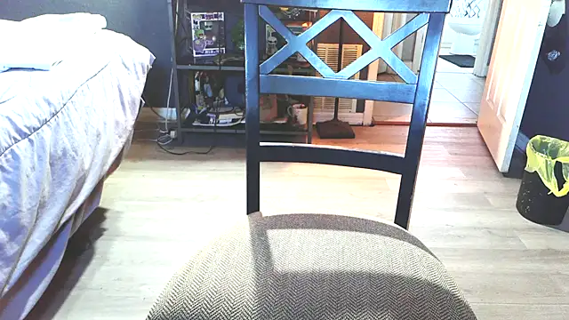 Snapshot of Tommy_Love23 chatting on March 14, 2026, 5:40 pm Tommy Love23 online show from March 14, 2026, 5:40 pm