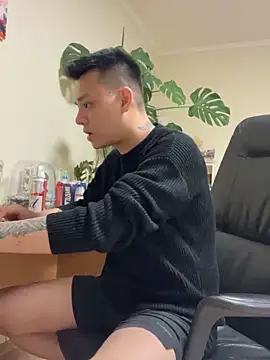 latava online show from November 13, 2025, 6:07 pm