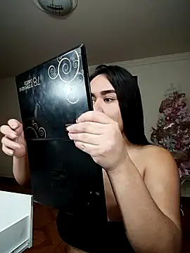 Snapshot of Mia_belmontt chatting on December 3, 2025, 4:49 pm Mia belmontt online show from December 3, 2025, 4:49 pm