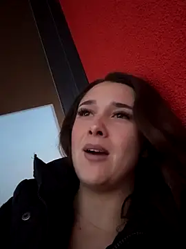 Snapshot of MayaVonDe chatting on November 10, 2025, 3:22 pm MayaVonDe online show from November 10, 2025, 3:22 pm