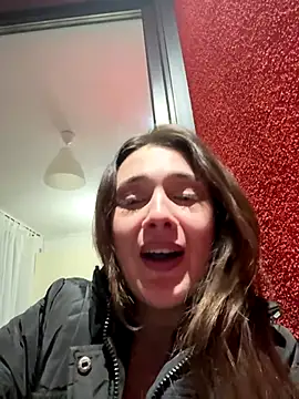 Snapshot of MayaVonDe chatting on November 18, 2025, 3:49 pm MayaVonDe online show from November 18, 2025, 3:49 pm