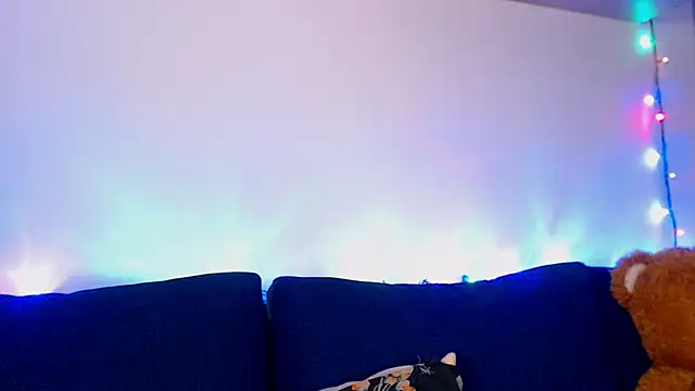 adacgrey online show from November 5, 2025, 4:18 pm