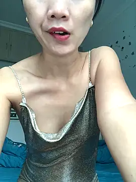 Mile-m online show from October 16, 2025, 2:23 am