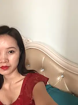 Mile-m online show from June 21, 2026, 4:59 am