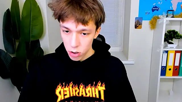 MarkBranston online show from December 15, 2025, 10:41 am