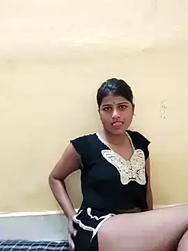 Saniya Doll online show from June 7, 2026, 6:06 am