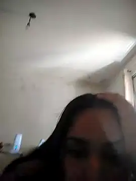 Snapshot of moreninha21jujuh_ chatting on October 16, 2025, 2:51 pm moreninha21jujuh online show from October 16, 2025, 2:51 pm