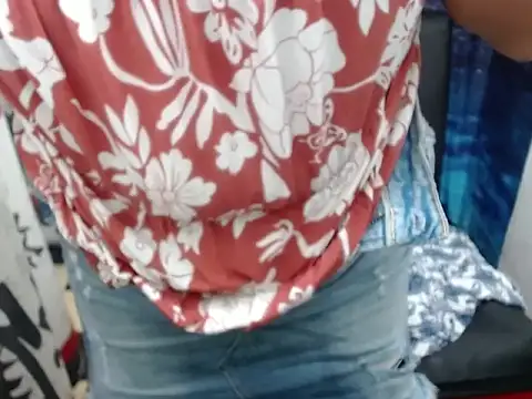 dalilah pervertt online show from November 1, 2025, 3:03 pm