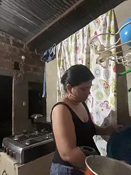 Snapshot of lady_and_charly chatting on January 6, 2026, 12:14 am lady and charly online show from January 6, 2026, 12:14 am