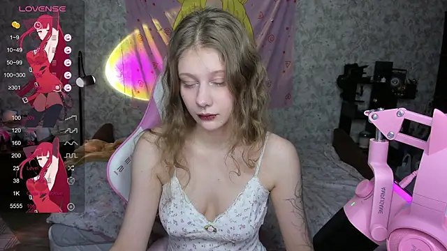 Snapshot of SweetPromise chatting on January 9, 2026, 8:21 pm SweetPromise online show from January 9, 2026, 8:21 pm