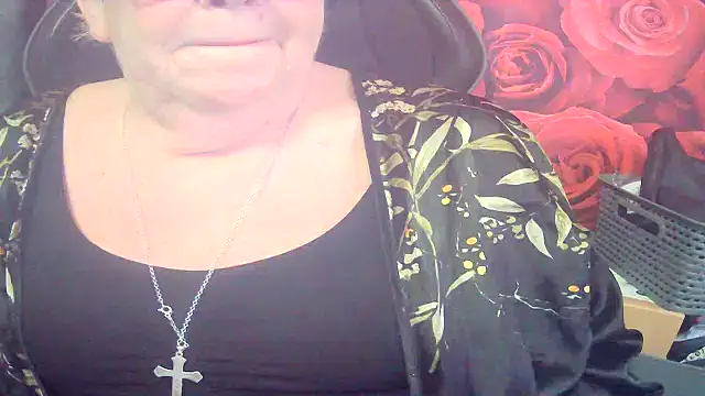 Snapshot of Playful_MILF_Demi chatting on March 1, 2026, 7:49 pm Playful MILF Demi online show from March 1, 2026, 7:49 pm