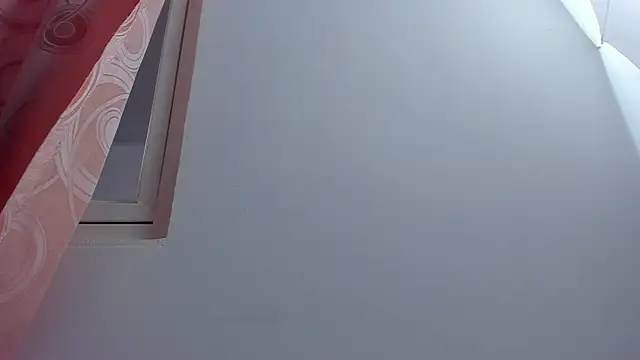 Malory  Jones online show from December 20, 2025, 6:48 pm