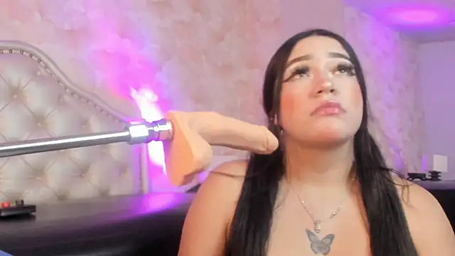 Sophia Valkova online show from November 25, 2025, 3:50 am