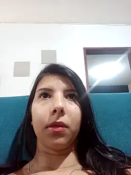 Jade-66 online show from December 18, 2025, 9:43 pm