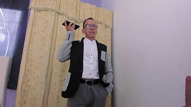 Snapshot of _axelking_ chatting on March 27, 2026, 11:43 am axelking online show from March 27, 2026, 11:43 am