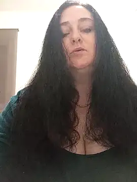 Bella 862 online show from November 12, 2025, 1:33 pm